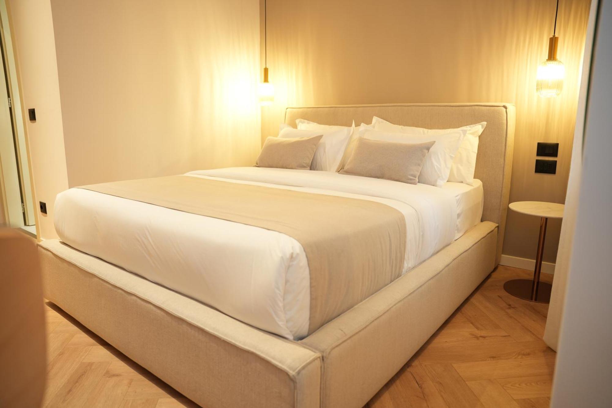 Nea Deluxe Apart-Hotel Tiranë Eksteriør bilde