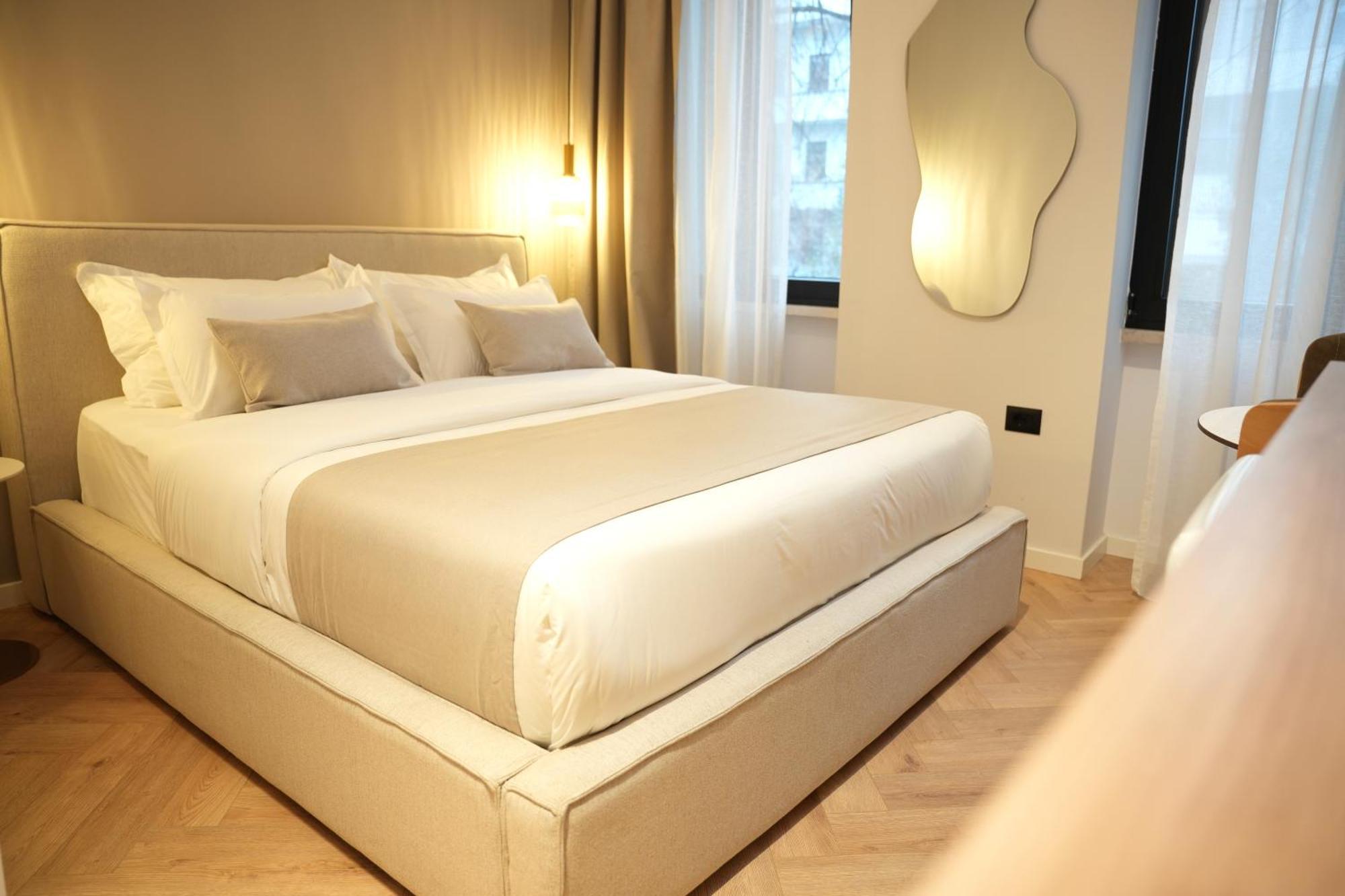 Nea Deluxe Apart-Hotel Tiranë Eksteriør bilde