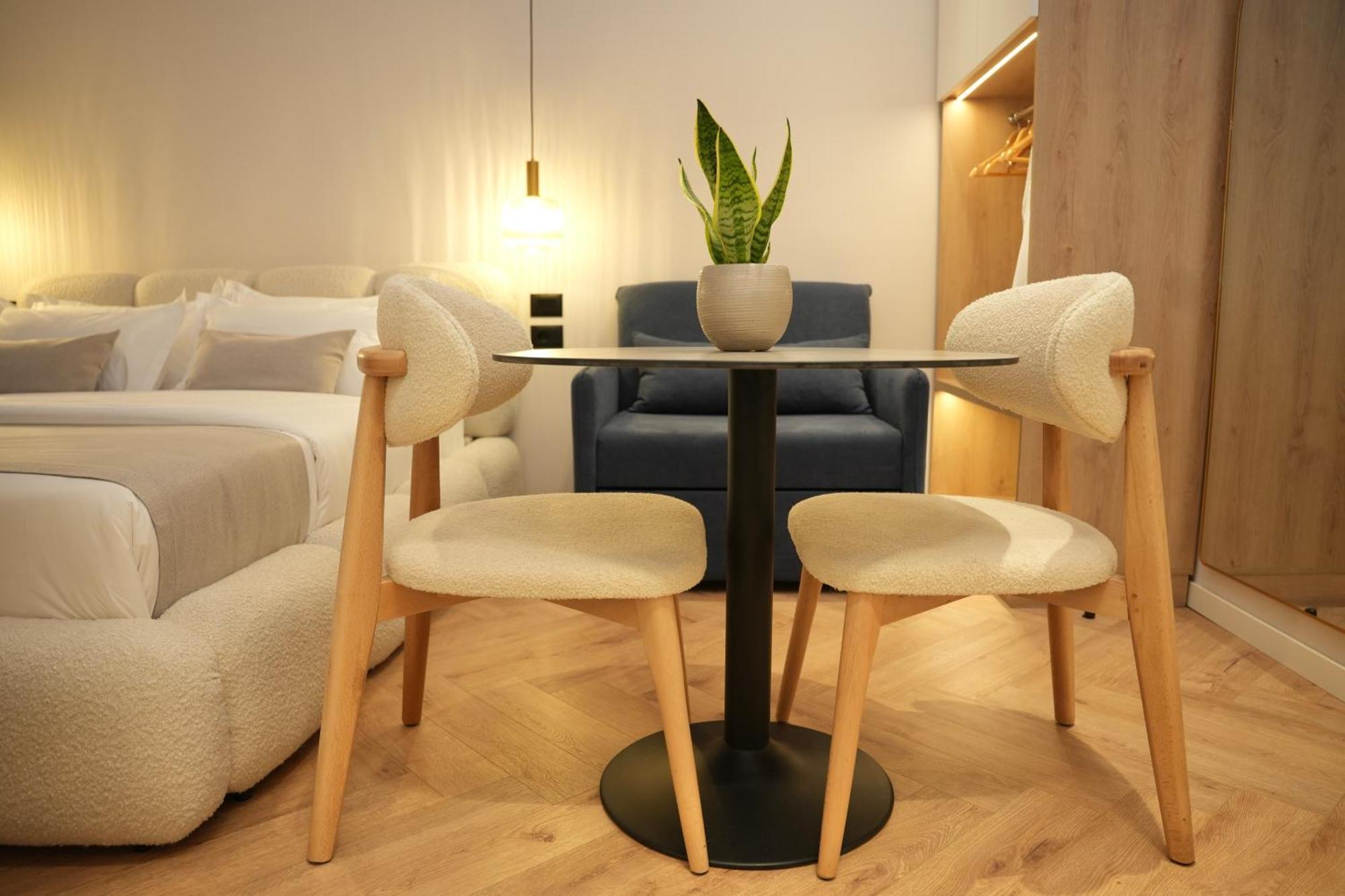 Nea Deluxe Apart-Hotel Tiranë Eksteriør bilde
