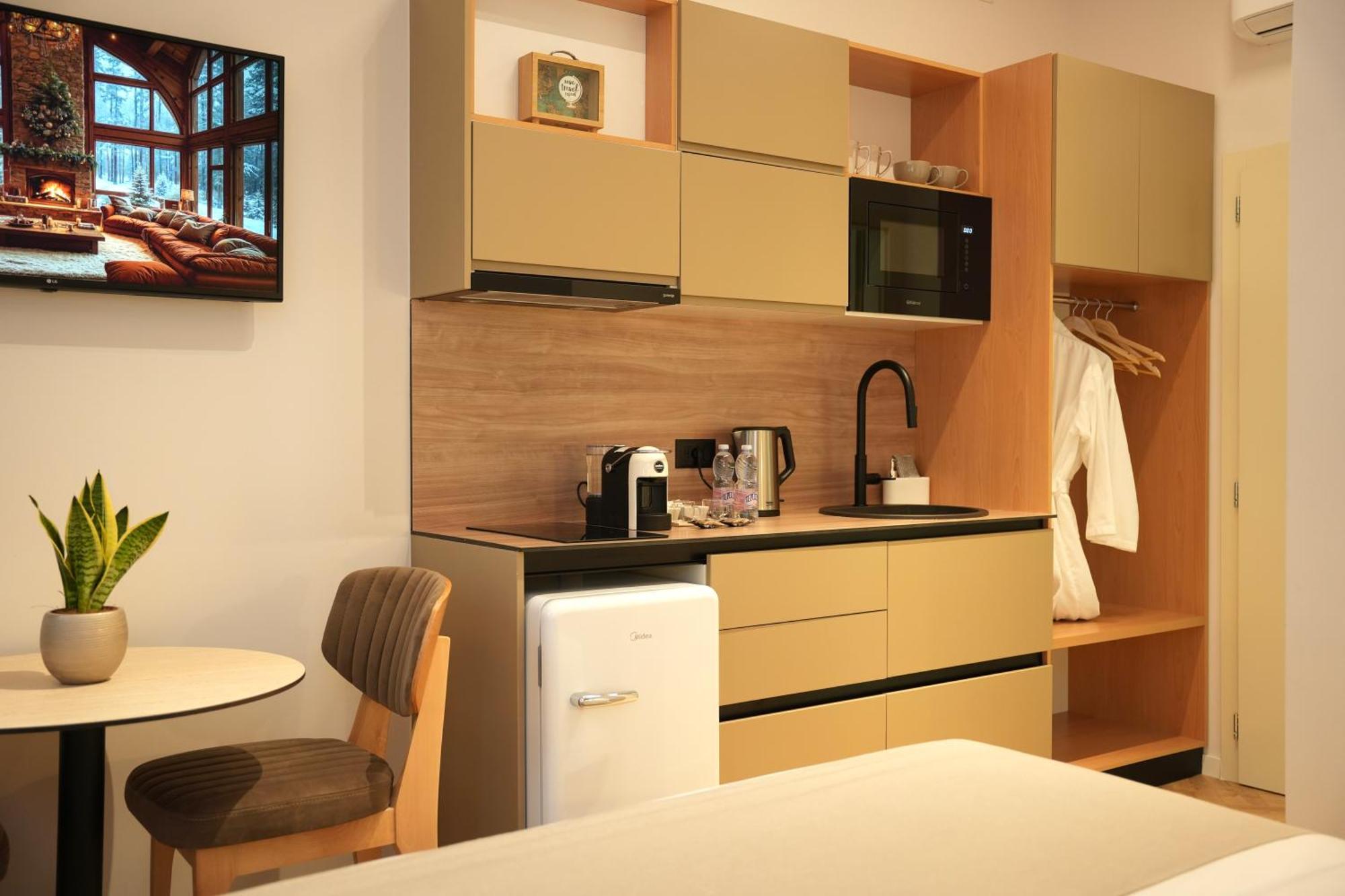 Nea Deluxe Apart-Hotel Tiranë Eksteriør bilde