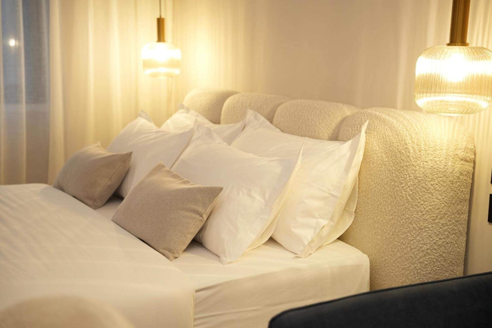 Nea Deluxe Apart-Hotel Tiranë Eksteriør bilde