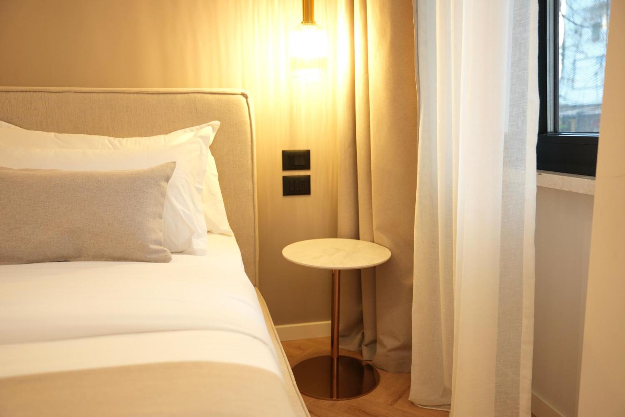Nea Deluxe Apart-Hotel Tiranë Eksteriør bilde